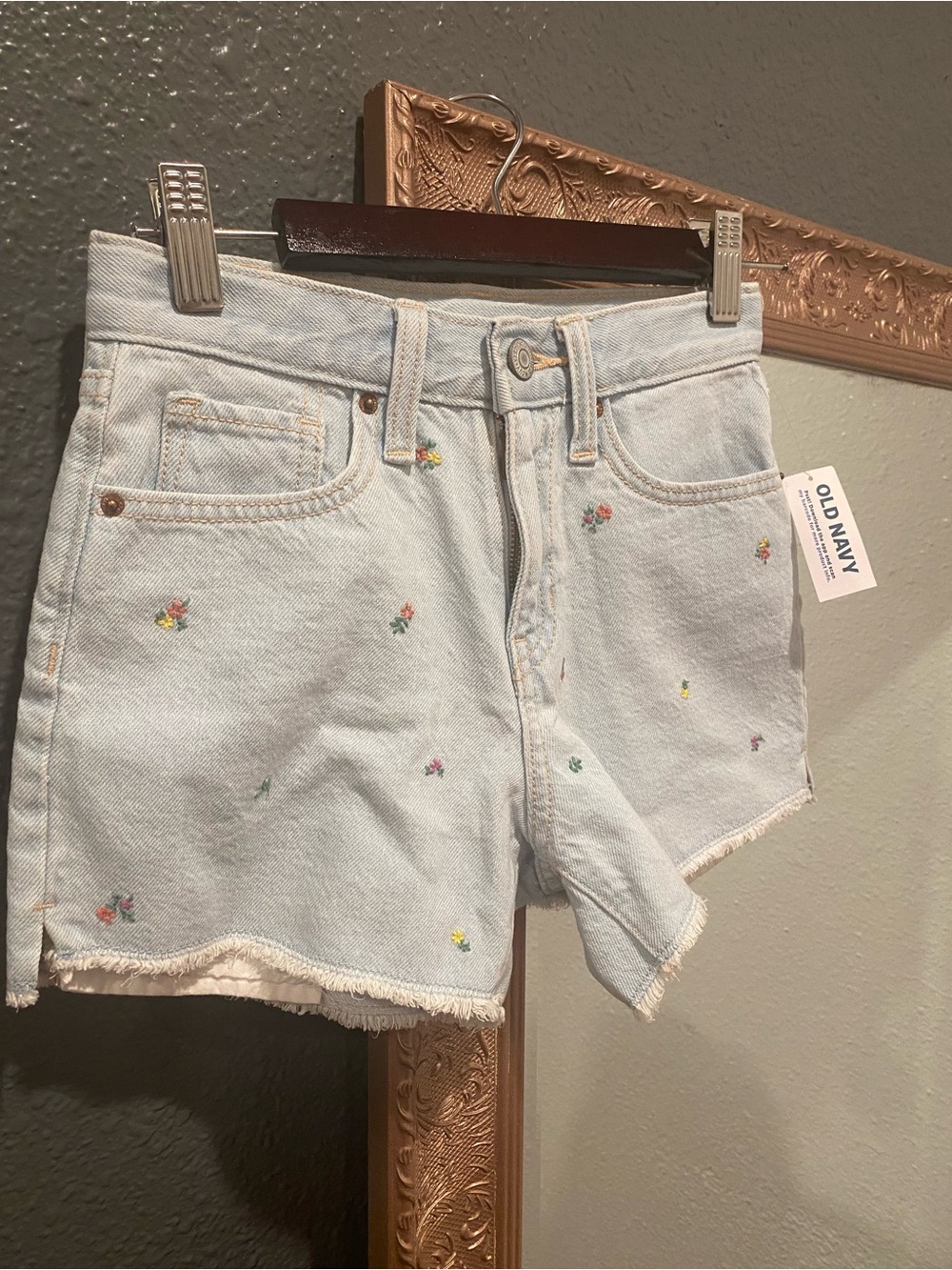 Old Navy Light Blue Denim Shorts with White Star Embroidery - Picture 2 of 5